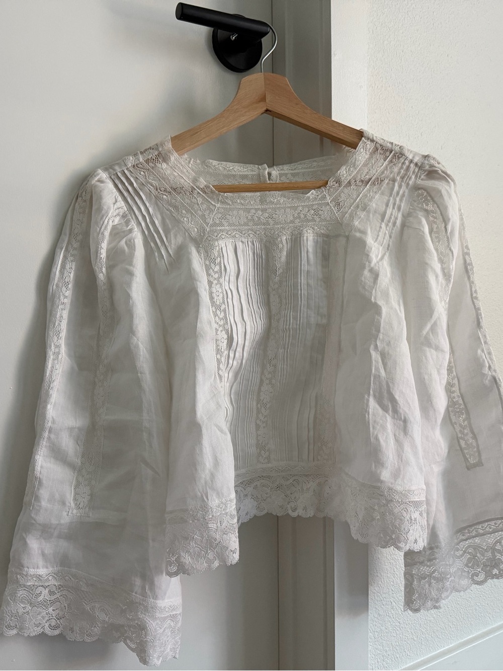 Dôen Solstice Top in Salt - Picture 6 of 8